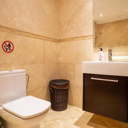 Beau Views Seven Apartament Peyia