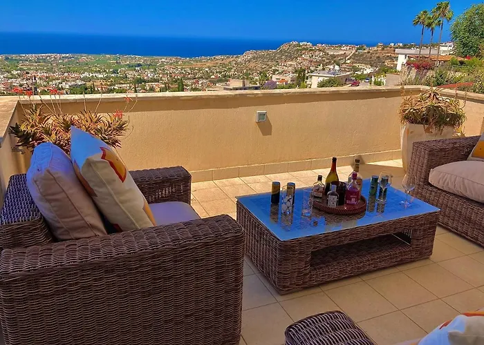 Beau Views Seven Pegeia