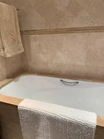 Beau Views Seven Lägenhet Pégeia